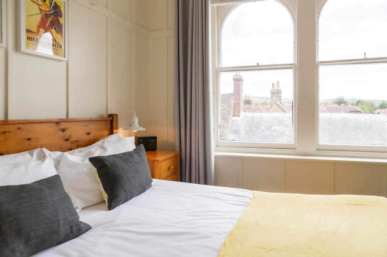 The Kings Head Bed & Breakfast Wye Exterior photo